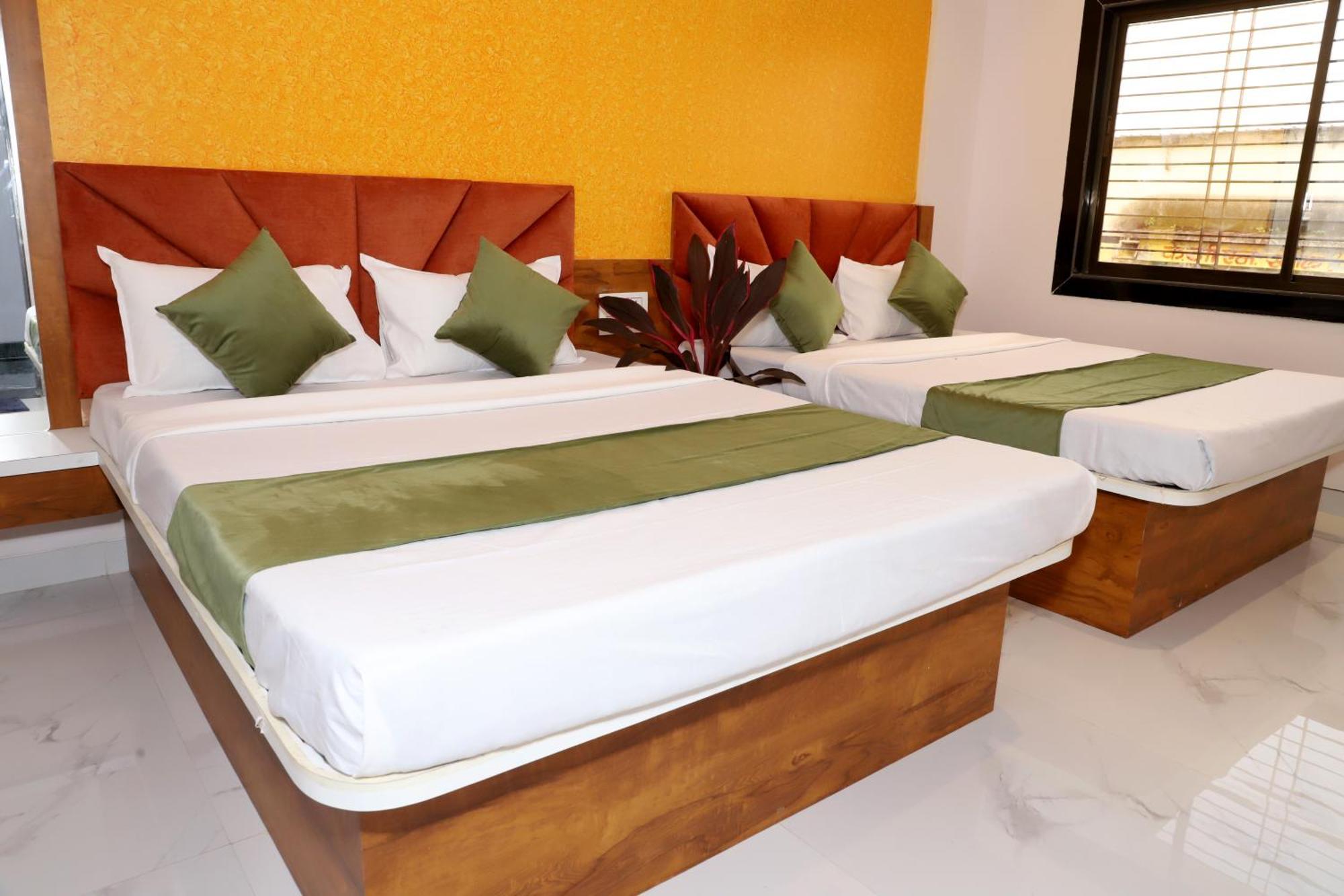 Hotel Grand Khuldabad Exterior foto